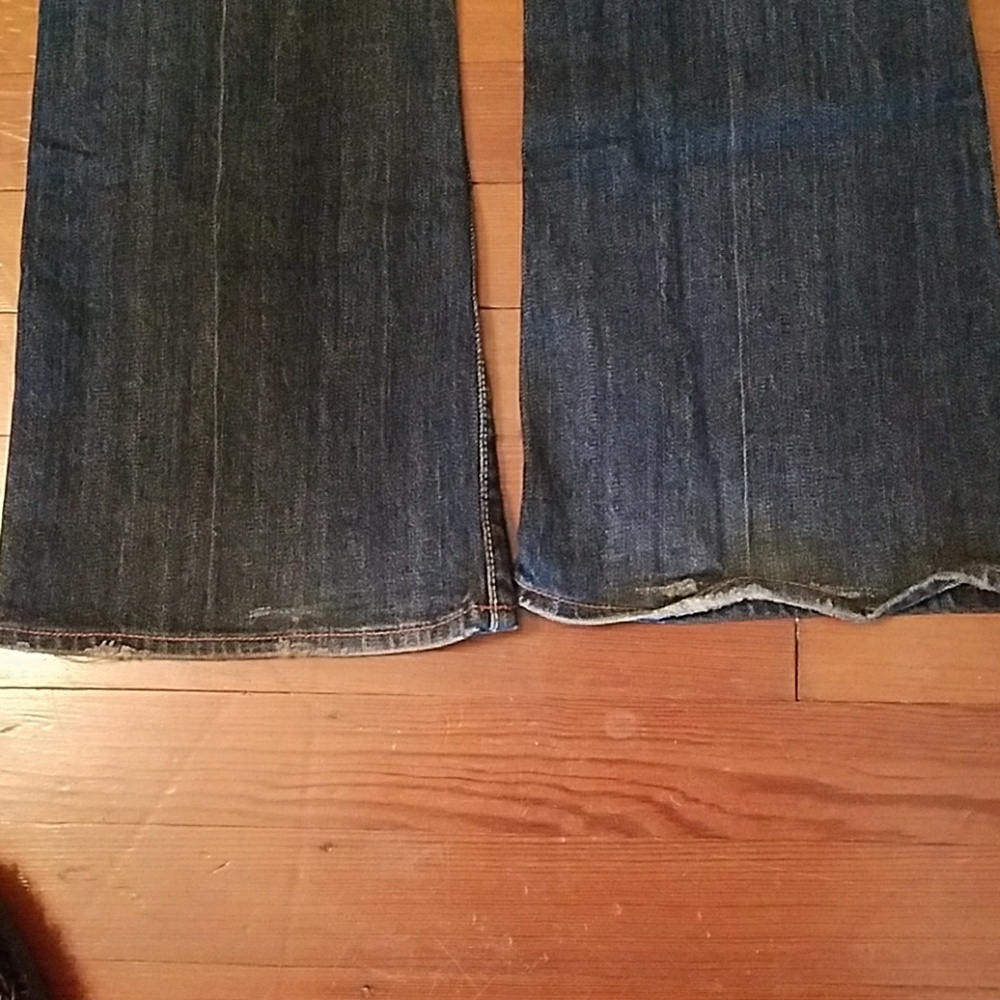 7FAM Distressed Jeans - Picture 7 of 8